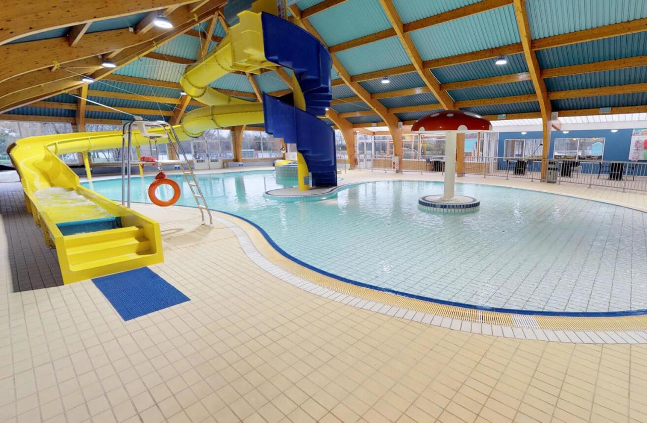 Squirrels Nest - Hot Tub - Pet Friendly Βίλα South Cerney Εξωτερικό φωτογραφία